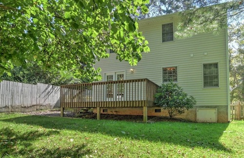 Royal Pines House | Gorgeous home minutes from Biltmore Estate and AVL!