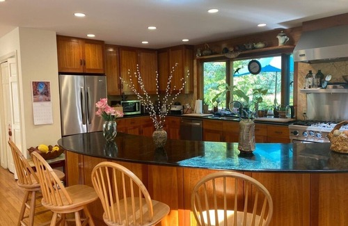 Housatonic House | Gorgeous Home, Nature Lover's Delight in the Heart of the Berkshires