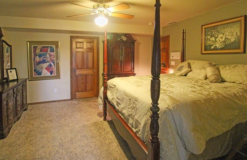 Wind Lake House | Gorgeous Lake Home Retreat!!