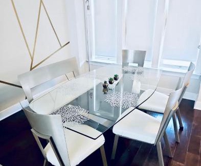 Northeast House | Gorgeous Modern 4-Level 4BDR Home in Central Location Parking Included Free Cancellation