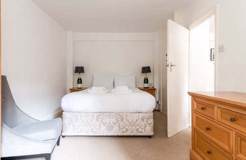 Putney Apartment | Gorgeous Putney Flat