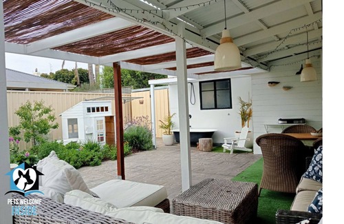 Victor Harbor House | Gorgeous Renovated Cottage in Heart of Victor Harbor