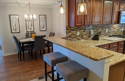 Englewood House | Gorgeous, renovated 1930s bungalow in Englewood!