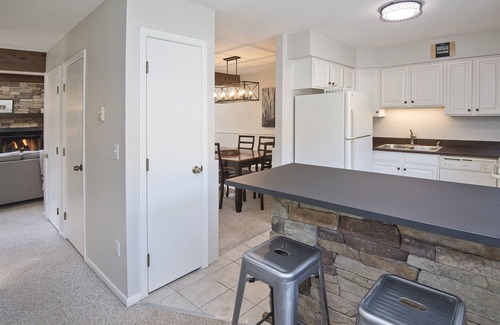Intermountain Condo | Gorgeous Renovated Condo, Private Hot Tub, on Bus Route