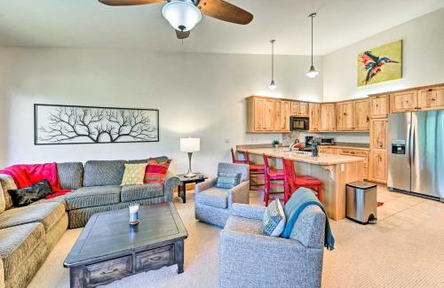 Steamboat Springs House | Gorgeous Steamboat Townhome Shuttle to Ski Resort