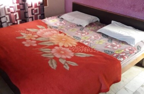Haridwar House | Goroomgo Gayatri Guest House Haridwar