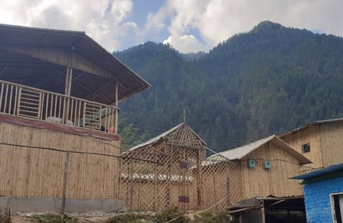 Kasol Hotel | Goroomgo Kasol Huts Kullu