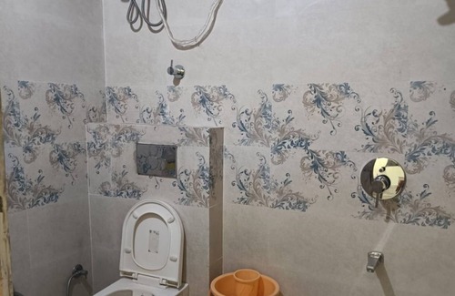Panch Batti Hotel | Goroomgo Tourist Inn Jaipur