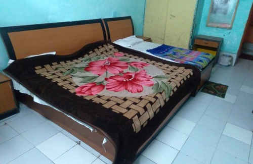 Rakabganj Hotel | Goroomgo Viren International Agra