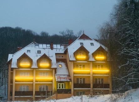Polyana Hotel | Gortenziya