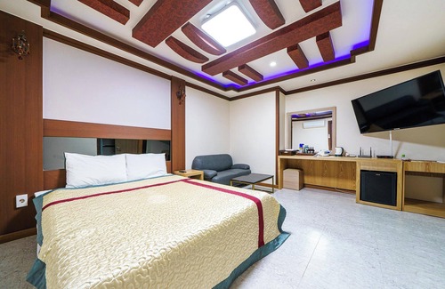 Pokkol Hotel | Goseong Woodeung