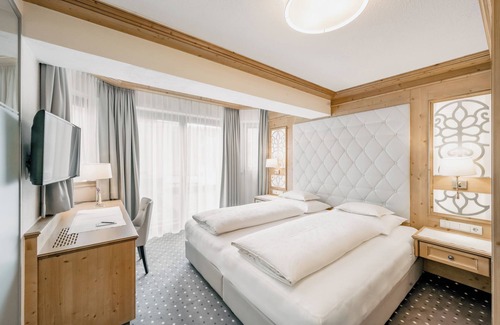 Obergurgl Hotel | Gourmet & Wine Hotel Austria 4s