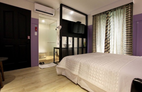 Goyang Hotel | Goyang Lin