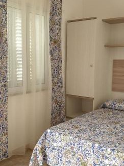 Ricadi Bed & Breakfast | Graceland rooms and suites