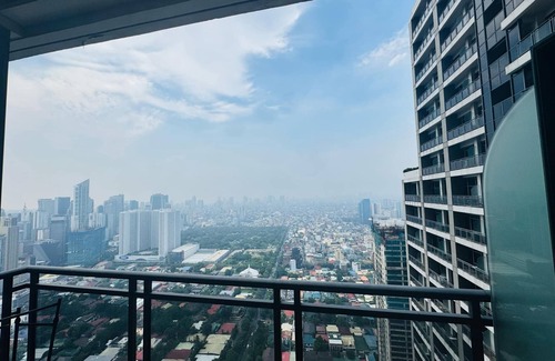 Downtown Apartment | Gramercy 2 bedrooms w Balcony City View