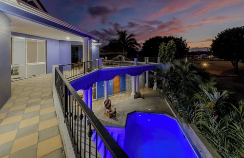 San Diego House | Gran Pacifica Mv12 .