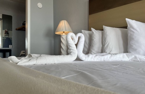 Wildwood Crest Hotel | Granada Ocean Resort