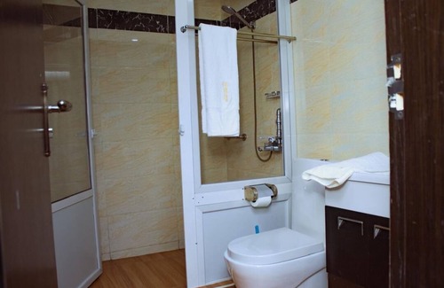 Owerri Hotel | Grand Amari Hotel and Resorts Owerri