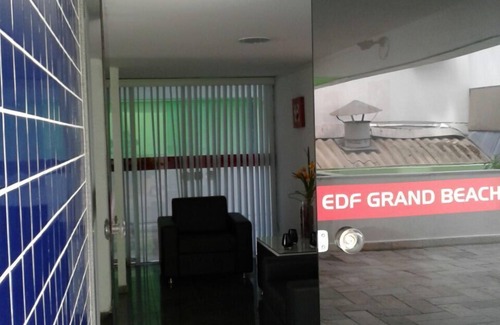 Pina Apartment | Grand Beach Flat