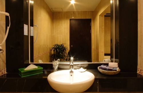 Pekanbaru Hotel | Grand Elite Hotel Pekanbaru