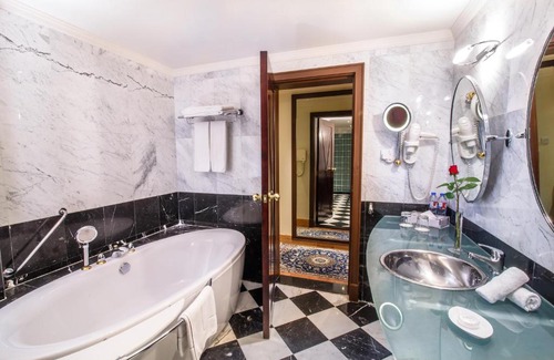 Deira Hotel | Grand Excelsior Hotel Deira