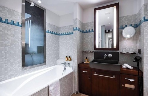 Champs-Elysees Hotel | Grand Hôtel Champs-Elysées