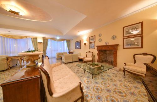 Lacco Ameno Hotel | Grand Hotel Terme di Augusto
