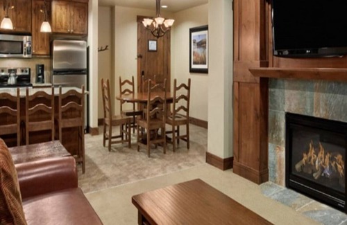Breckenridge Resort | Grand Lodge on Peak 7, week 52, week 10, or week 11 - Two Bedroom