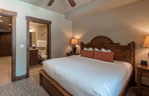 Breckenridge Resort | Grand Lodge on Peak 7