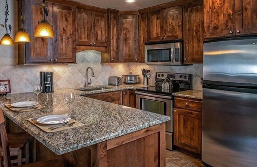 Breckenridge Resort | Grand Lodge on Peak 7 Luxury 1BD Ski-In/Ski-Out