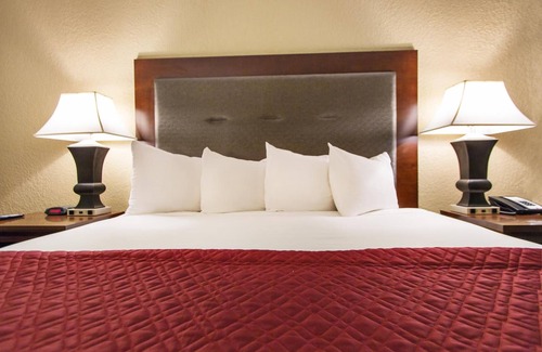 Branson Hotel | Grand Oaks Hotel