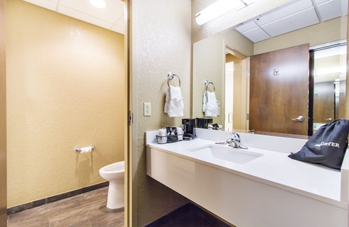Branson Hotel | Grand Oaks Hotel