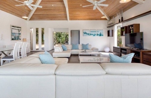 Plum Bay Villa | Grand Palms in Terres Basses by Personal Villas - Walking Distance to the Beach