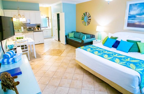 Surfside Beach Hotel | Grand Palms Resort