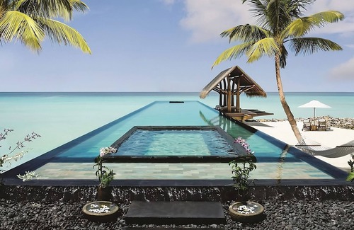 Reethi Rah Apartment | Grand Residence at One&Only Reethi Rah, Private Indoor Spa Tub!