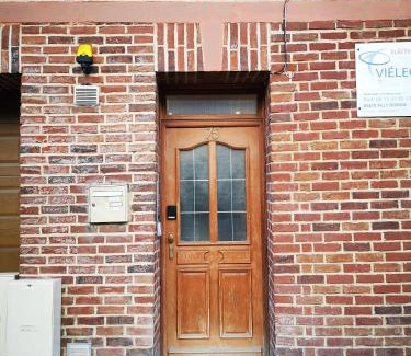 Saint-Acheul Apartment | GRAND STUDIO AMIENS GARE TOUT CONFORT WIFI NETFLIX 2PERS