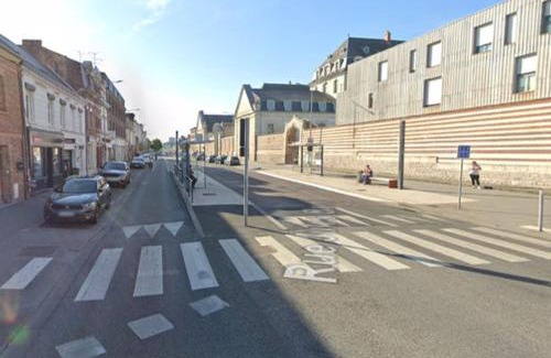Saint-Acheul Apartment | GRAND STUDIO AMIENS GARE TOUT CONFORT WIFI NETFLIX 2PERS