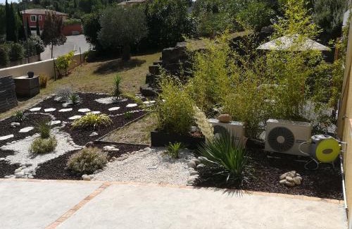 Carcassonne House | grand studio des rivages cathares