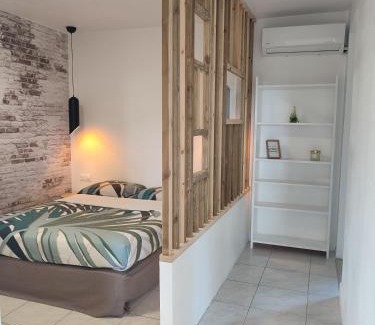 Sainte-Anne Apartment | Grand studio plein de charme