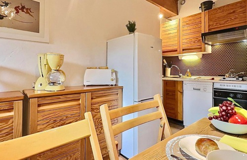 Val-d'Isere Apartment | Grand T3 avec 2 Salles de Bain à Val d'Isère, Proche Centre et Pistes