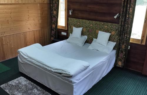 Anantnag District Bed & Breakfast | Grand View Resorts