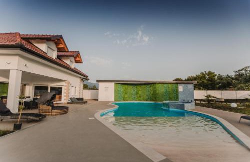 Mali Radic Villa | Grand villa Bosnae