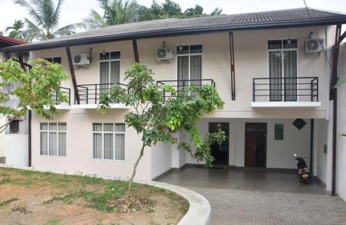 Homagama House | Grand White Hotel