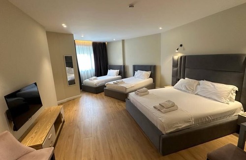 Tirana Hotel | Granda Hotel