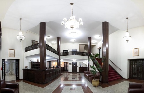 Aguas de Lindoia Hotel | Grande Hotel Glória