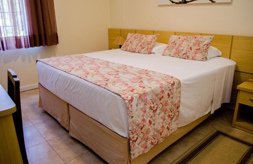 Aguas de Lindoia Hotel | Grande Hotel Glória