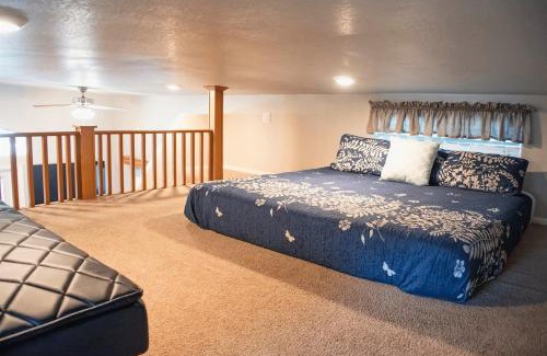 Moab House | Grandstaff Gulch Cabin #13