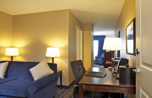 Mount Horeb Hotel | GrandStay Hotel & Suites Mount Horeb - Madison