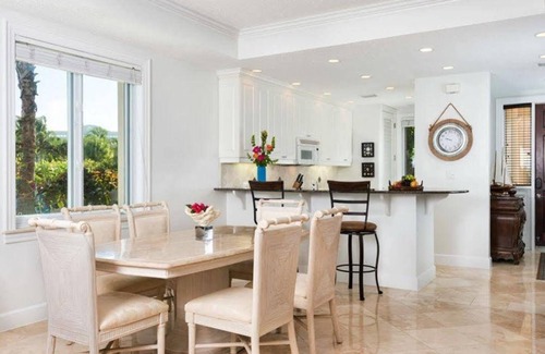 Grace Bay Condo | Grandview on Grace Bay