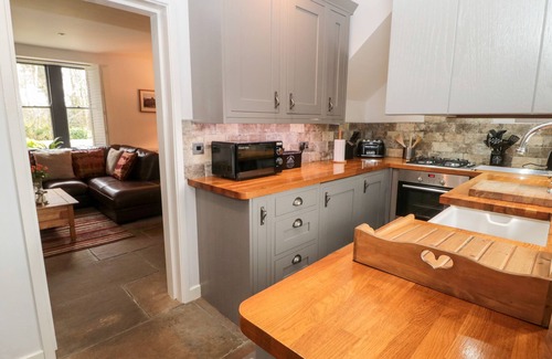 Alnwick Cottage | GRANGE COTTAGES, pet friendly, character holiday cottage in Alnwick